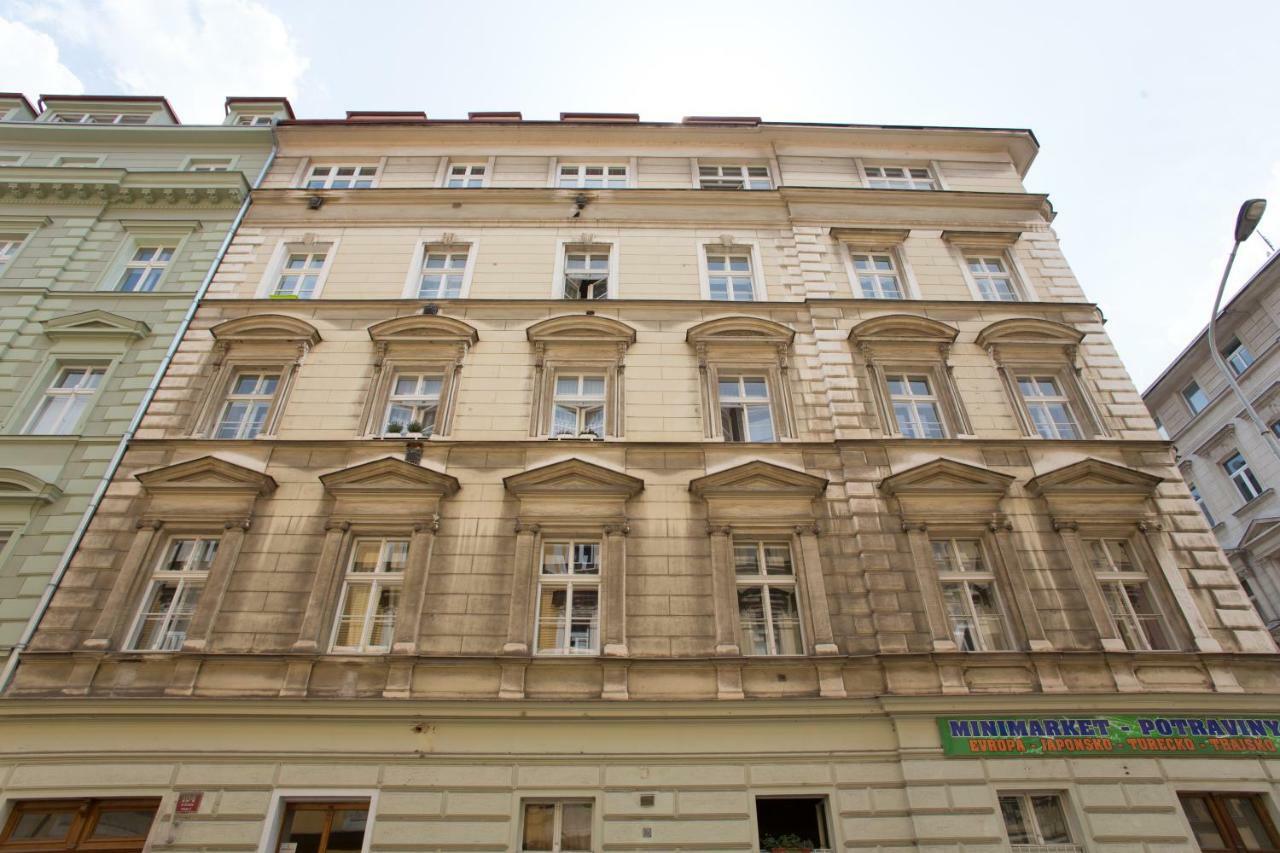 Royal Apartment Near River - Nek4Th Praga Esterno foto